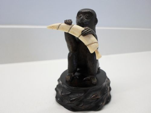 fig 1. HUMEROUS JAPANESE BRONZE AND IVORY MONKEY OKIMONO