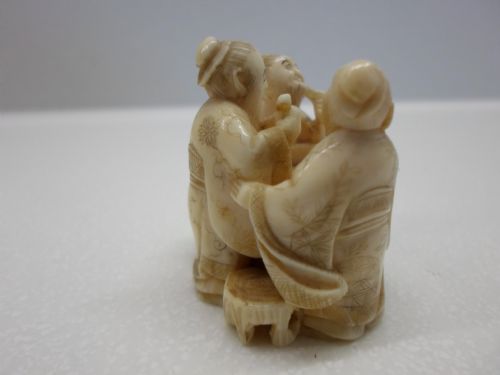 fig 1. JAPANESE IVORY NETSUKE RED SEAL SIGNED MEIJI PERIOD