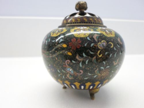 fig 1. SMALL JAPANESE CLOISONNE KORO AND COVER MEIJI PERIOD