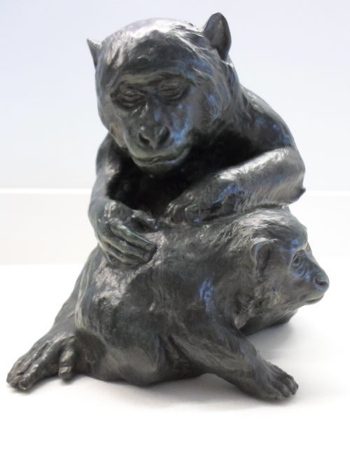 fig 1. CHARMING HEAVY JAPANESE BRONZE MONKEY OKIMONO TOKYO ART SCHOOL
