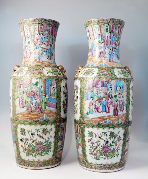 Large Pair of Chinese Rose Medallion Canton Vases