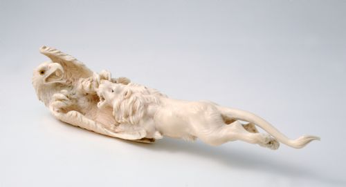 fig 1. FINE QUALITY JAPANESE IVORY OKIMONO LION AND EAGLE