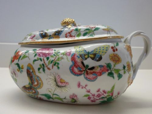 fig 1. RARE EARLY 19TH CENTURY CHINESE CANTONESE BORDERLOO