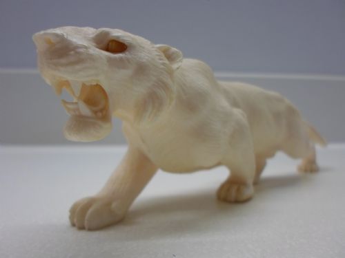 fig 1. JAPANESE ONE PIECE IVORY LIONESS OKIMONO