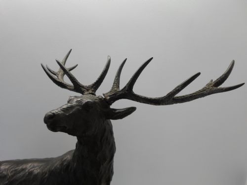 fig 3. OUTSTANDING QUALITY LARGE JAPANESE BRONZE STAG GENRYUSAI SEIYA