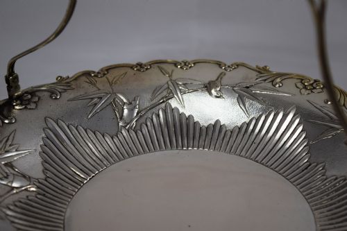 CHINESE SILVER CAKE OR FRUIT BASKET CIRCA 1900 - ADDITIONAL PHOTO 1