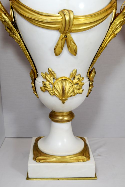 MASSIVE PAIR OF WHITE MARBLE ORMOLU MOUNTED VASESCASSOLLETES - ADDITIONAL PHOTO 6