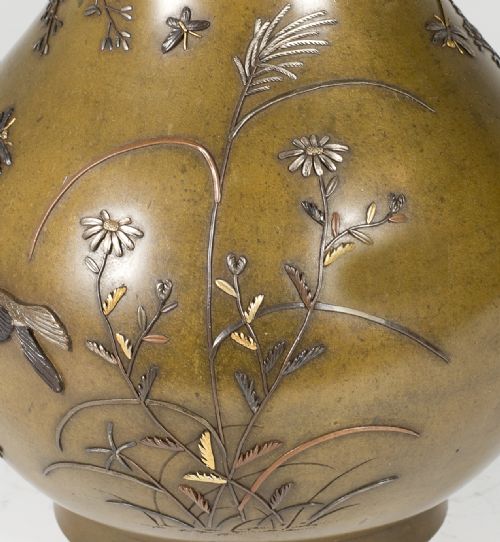 HIGHLY DECORATIVE JAPANESE ONLAID MIXED METAL VASE - ADDITIONAL PHOTO 9