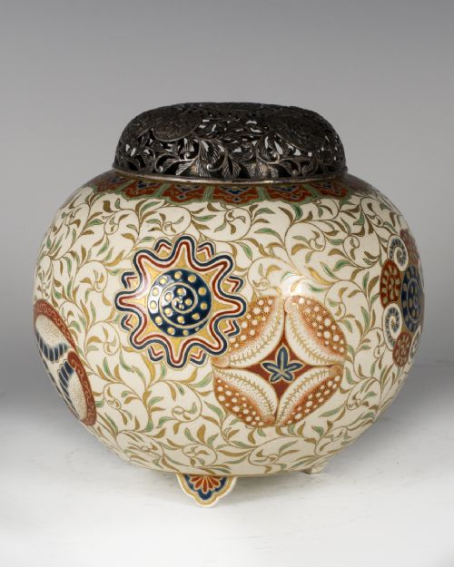 DECORATIVE JAPANESE SILVER LIDDED IMPERIAL SATSUMA KORO - ADDITIONAL PHOTO 2