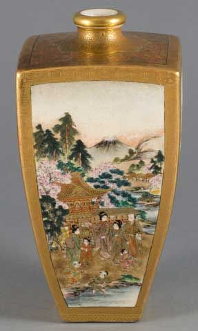 EXQUISITE TAPERED SATSUMA VASE BY MATSUMOTO HOZAN - ADDITIONAL PHOTO 6