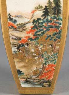 EXQUISITE TAPERED SATSUMA VASE BY MATSUMOTO HOZAN - ADDITIONAL PHOTO 12