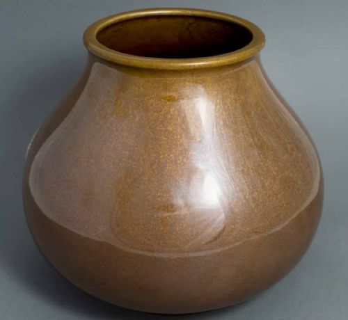 A HIGHLY DECORATIVE JAPANESE MIXED METAL CRAYFISH VASE - ADDITIONAL PHOTO 3