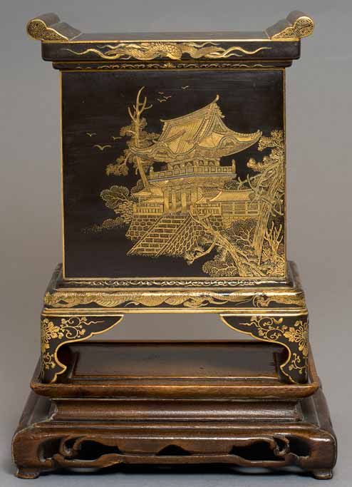 A FINE JAPANESE KOMAI STYLE SHODANA CABINET ON STAND - ADDITIONAL PHOTO 4