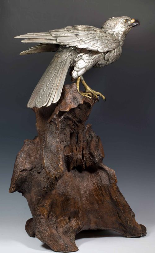 HUGE JAPANESE SILVERED BRONZE SEA EAGLE BY AKASOFU GYOKO - ADDITIONAL PHOTO 2