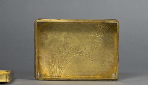 A FINE QUALITY JAPANESE IRON BOX BY THE KOMAI COMPANY OF KYOTO - ADDITIONAL PHOTO 8