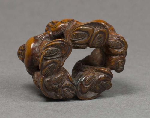 UNUSUAL JAPANESE MEIJI PERIOD BOXWOOD NETSUKE OF FIVE DANCING KARAKO - ADDITIONAL PHOTO 5