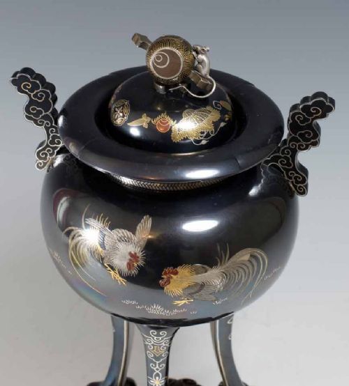 GROUP OF THREE JAPANESE SHAKUDO INLAID MIXED METAL KORO BY NOGAWA - ADDITIONAL PHOTO 2