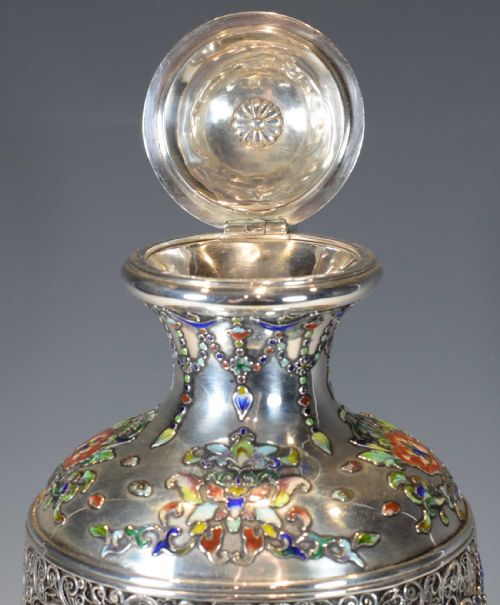 EXCEPTIONALLY RARE JAPANESE SILVER AND CLOISONNE ENAMEL CLARET JUG - ADDITIONAL PHOTO 7