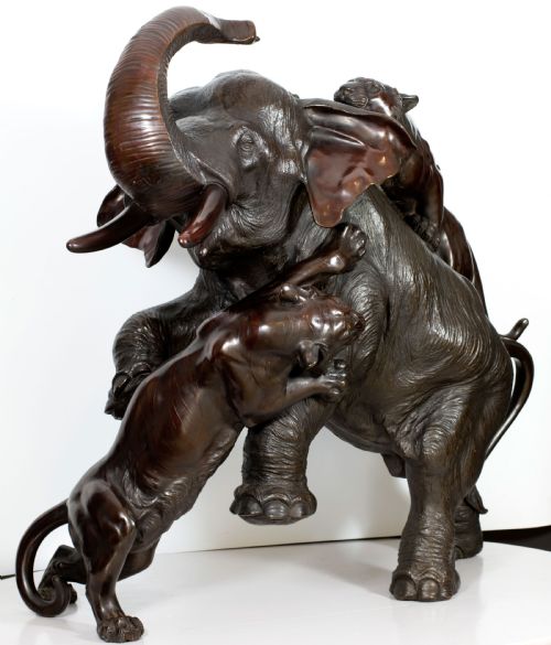 A MONUMENTAL JAPANESE BRONZE ELEPHANT TIGER OKIMONO MORIMITSU FOR SEIYA - ADDITIONAL PHOTO 2