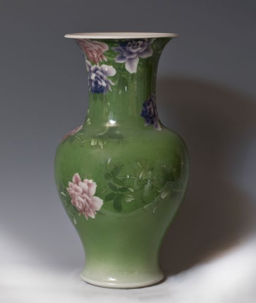 LARGE JAPANESE CERAMIC VASE BY MAKUZU KOZAN - ADDITIONAL PHOTO 5