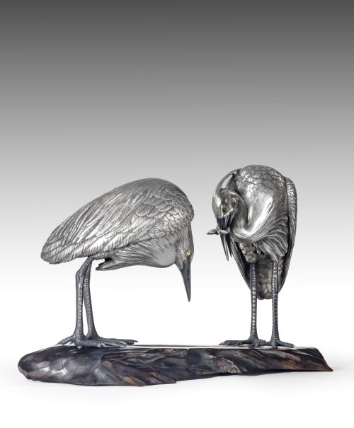 JAPANESE SILVERED BRONZE EGRETS OKIMONO BY SANO TAKACHIKA - ADDITIONAL PHOTO 2