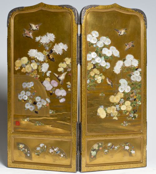 JAPANESE GOLD LACQUER SHIBAYAMA TABLE SCREEN BY MASAAKI - ADDITIONAL PHOTO 3