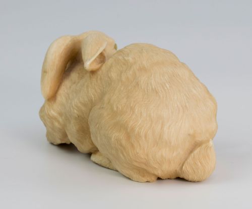 MAJESTIC JAPANESE OKIMONO HARE WITH THE AMBER EYES - ADDITIONAL PHOTO 2