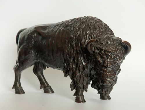 LARGE JAPANESE BRONZE BISON OKIMONO BY MARUKI - ADDITIONAL PHOTO 2