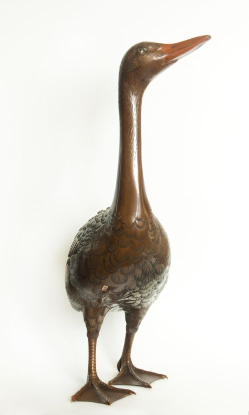 LIFE SIZE JAPANESE BRONZE RUNNER DUCK OKIMONO ARTIST SIGNED - ADDITIONAL PHOTO 2