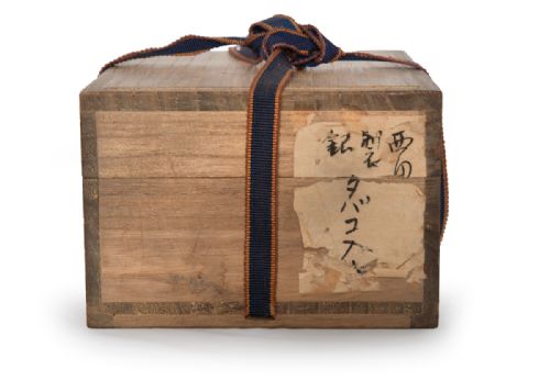 CHARMING JAPANESE SILVER AND MIXED METAL TABLE BOX - ADDITIONAL PHOTO 1
