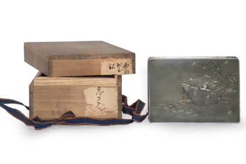 CHARMING JAPANESE SILVER AND MIXED METAL TABLE BOX - ADDITIONAL PHOTO 3
