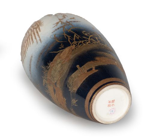 MOST UNUSUAL JAPANESE SATSUMA VASE KINKOZAN - ADDITIONAL PHOTO 4