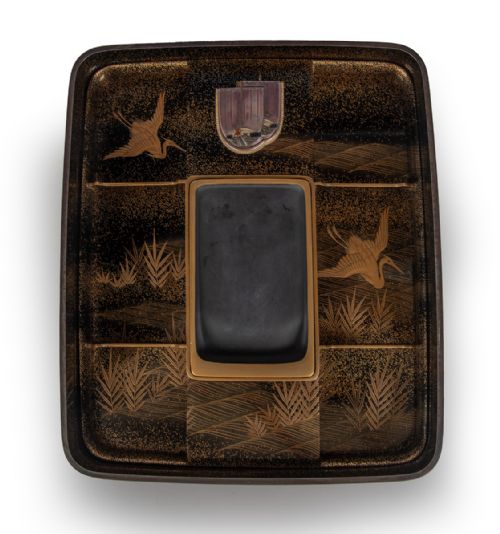 EXCEPTIONAL JAPANESE GOLD LACQUER SUZURIBAKO AND BUNKO SET - ADDITIONAL PHOTO 12