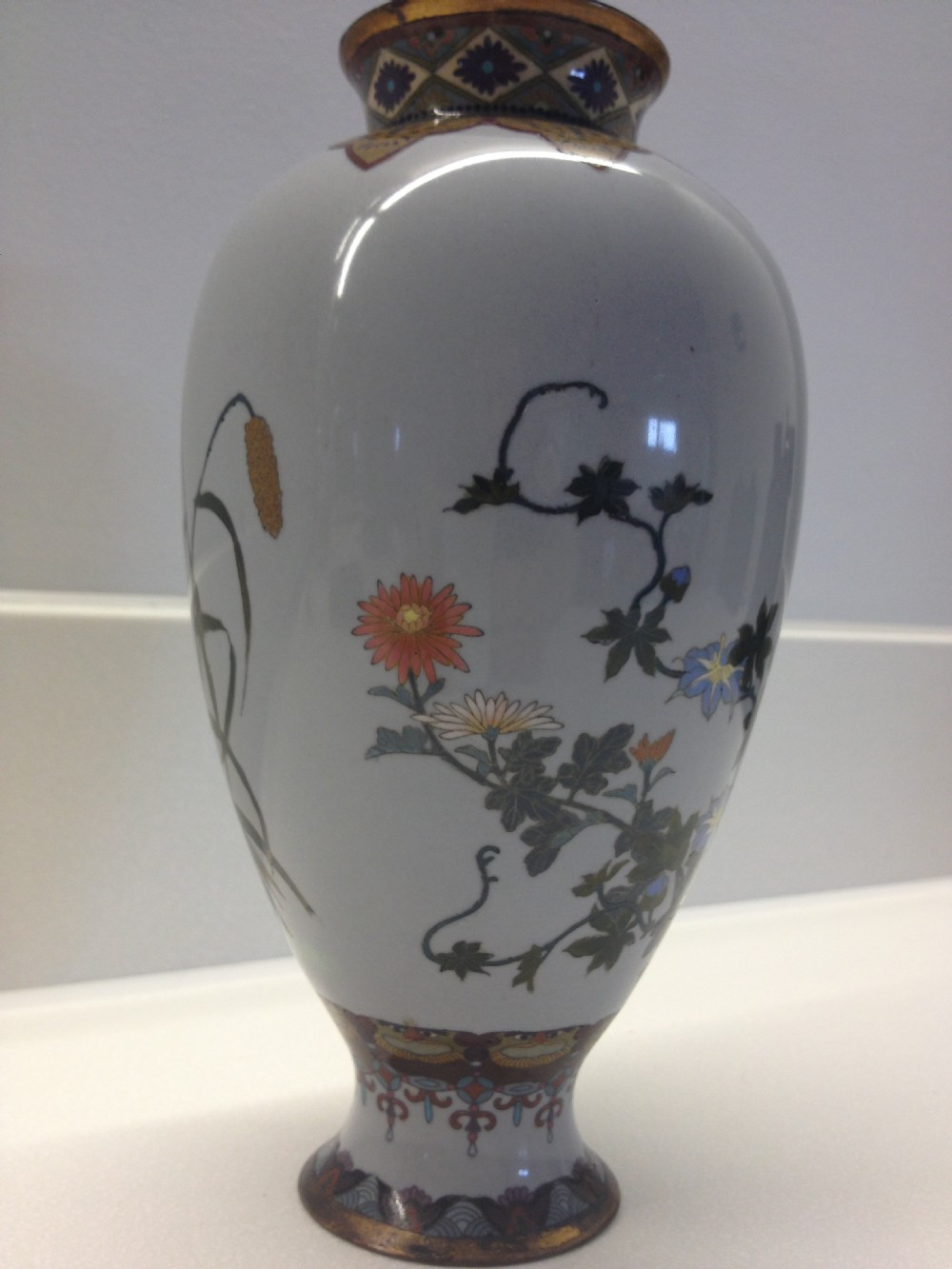 FINE QUALITY JAPANESE CLOISONNE VASE MEIJI PERIOD View III
