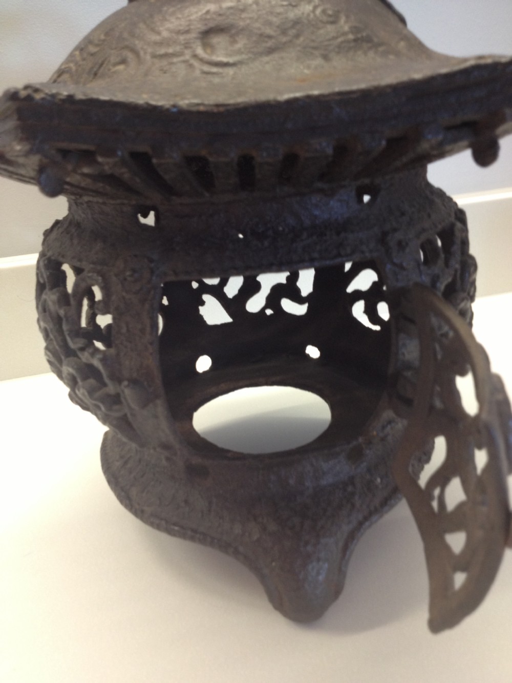 LARGE HEAVY JAPANESE IRON LANTERN EDO PERIOD  View IV