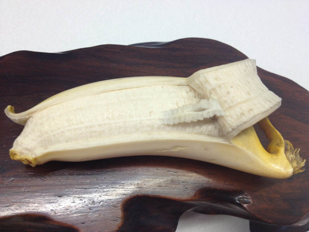 FINEST QUALITY JAPANESE IVORY OKIMONO BANANA MEIJI PERIOD 1868-1912 View III