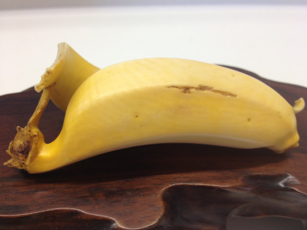 FINEST QUALITY JAPANESE IVORY OKIMONO BANANA MEIJI PERIOD 1868-1912 View IX