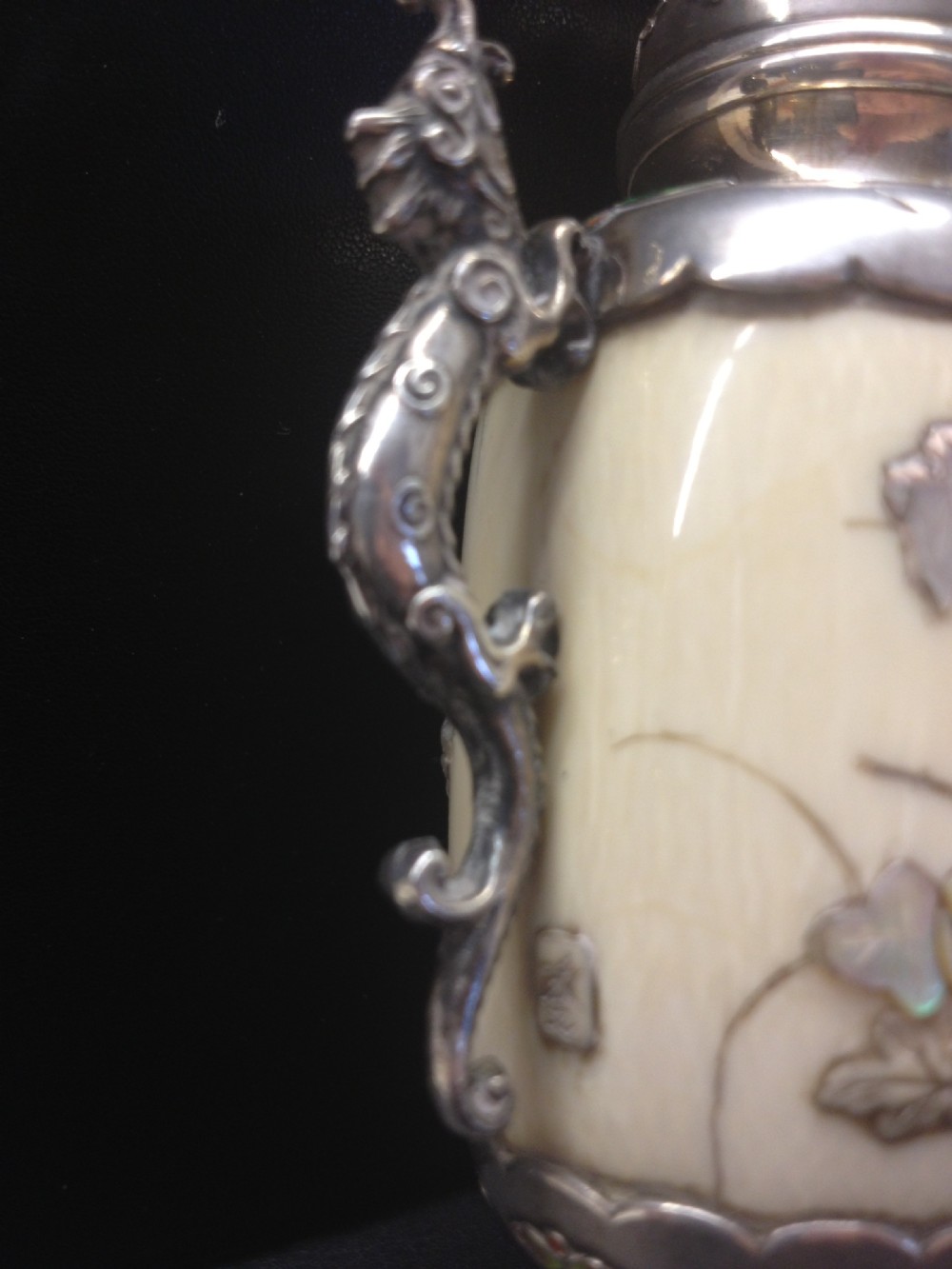 FABULOUS JAPANESE SILVER & IVORY SHIBAYAMA TUSK VASE View XIII