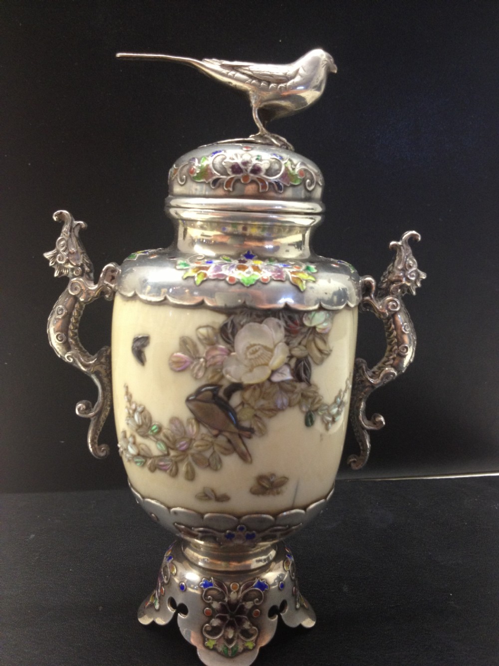 FABULOUS JAPANESE SILVER & IVORY SHIBAYAMA TUSK VASE View VI