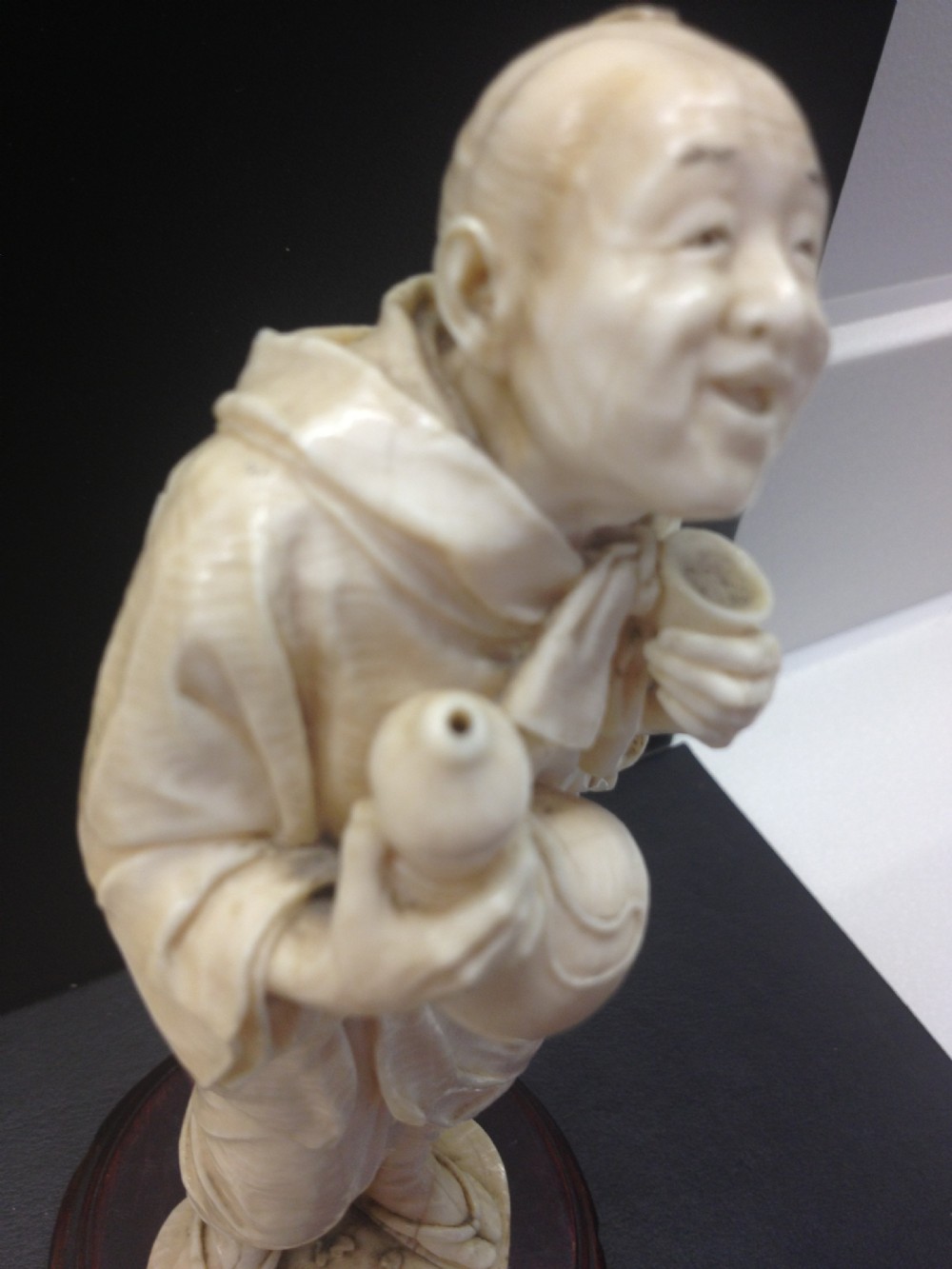 FINEST QUALITY JAPANESE TOKYO SCHOOL IVORY OKIMONO DRUNKARD View II