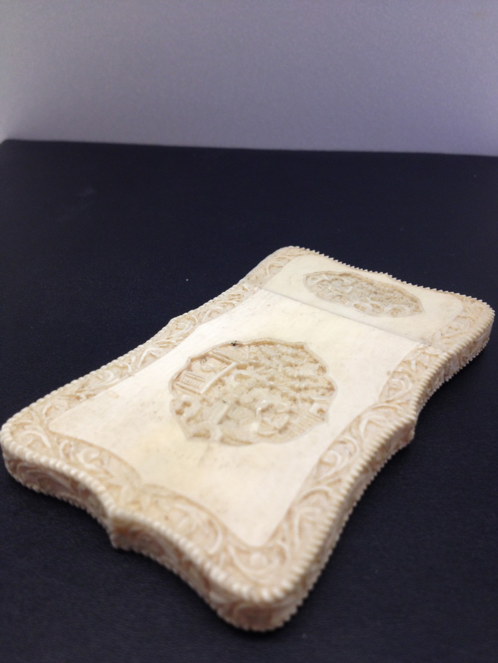 CHINESE CANTONESE IVORY VISITING CARD CASE View IV