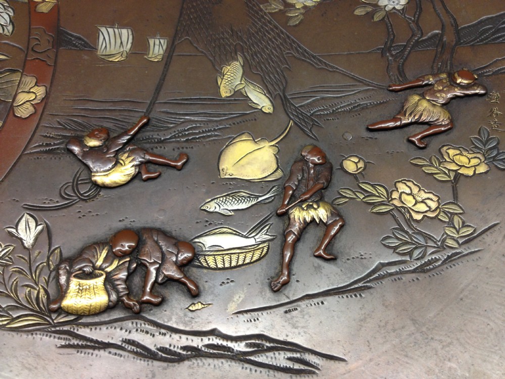 HUGE JAPANESE BRONZE & ONLAID MIXED METAL CHARGER MEIJI PERIOD View VIII