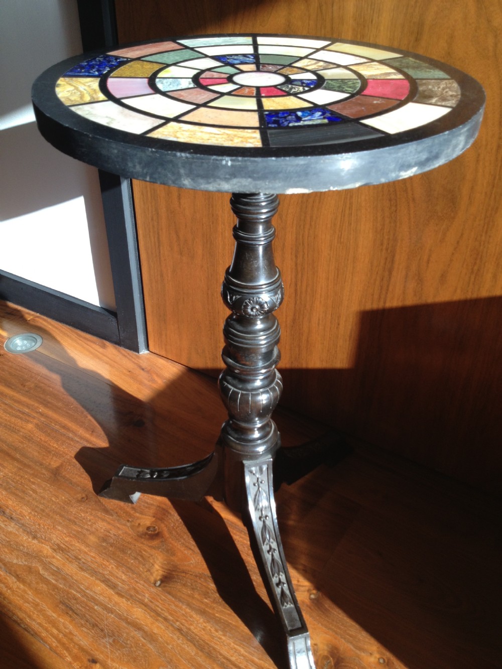 SUPERB DERBYSHIRE SLATE SPECIMEN TOP OCCASIONAL TABLE View IV