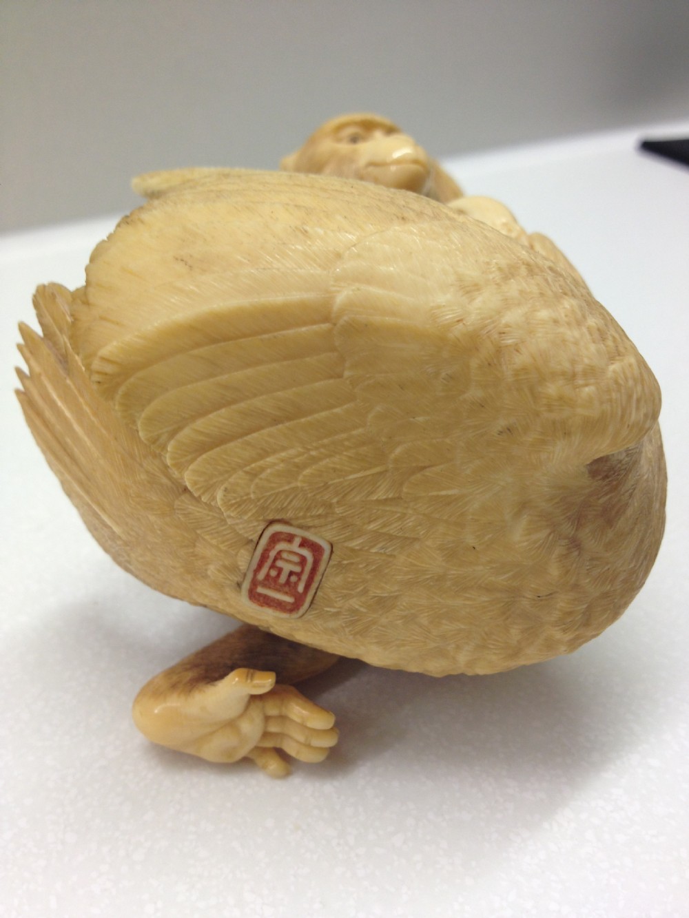 MAGNIFICENT QUALITY JAPANESE IVORY OKIMONO MONKEY AND EAGLE View XII
