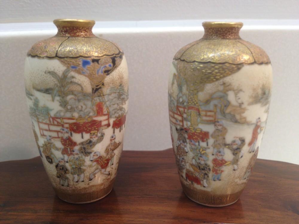 FANTASTIC QUALITY PAIR OF MINIATURE JAPANESE SATSUMA VASES (YABU MEIZAN STYLE) View III