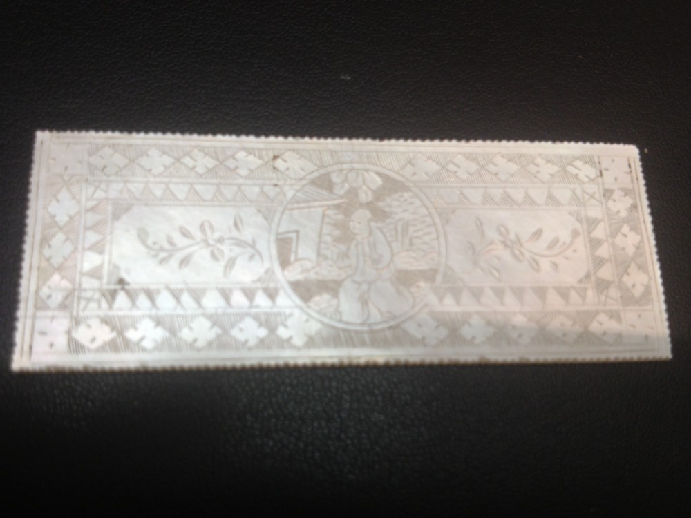 36 CHINESE 19TH CENTURY MOTHER OF PEARL GAMING COUNTERS View III