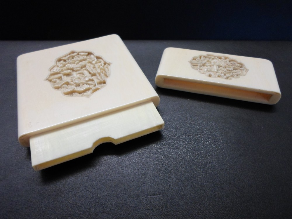 19TH CENTURY CHINESE CANTONESE IVORY CARD CASE View VIII