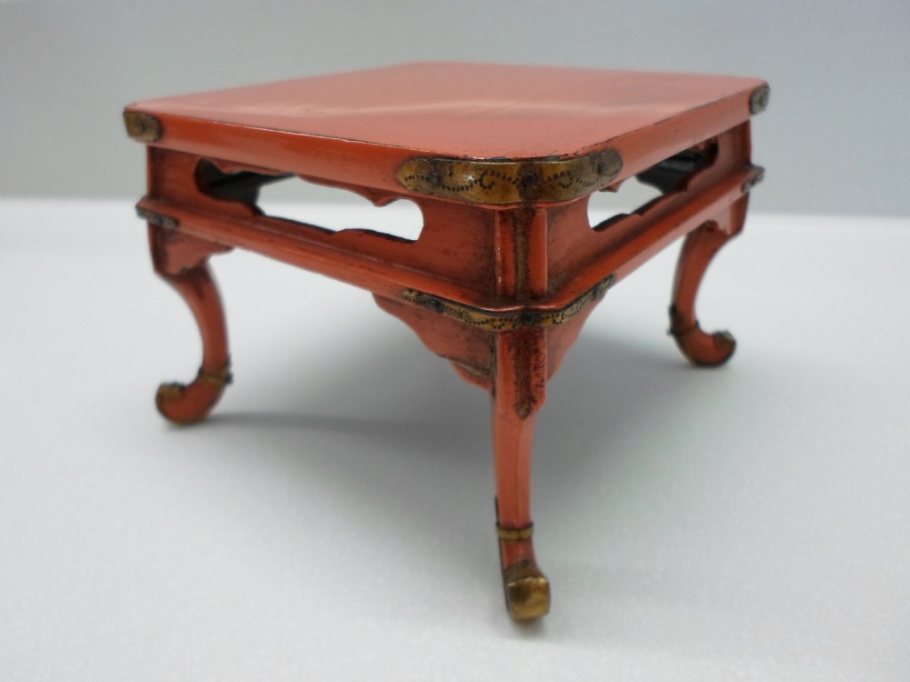 SMALL CHINESE LACQUERED GILT METAL MOUNTED DISPLAY STAND View II