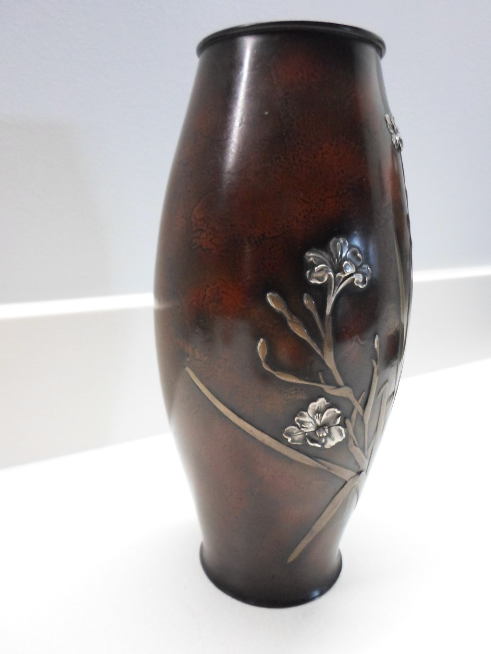 RARE COLOUR JAPANESE BRONZE SILVER ONLAID IRIS VASE View II