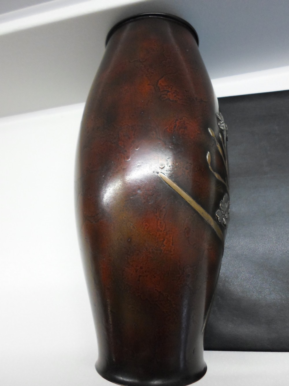 RARE COLOUR JAPANESE BRONZE SILVER ONLAID IRIS VASE View IX